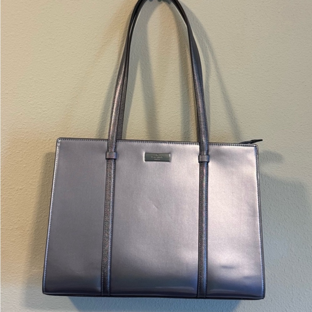 NWT-Kate Spade purple Patent leather Shoulder Bag.